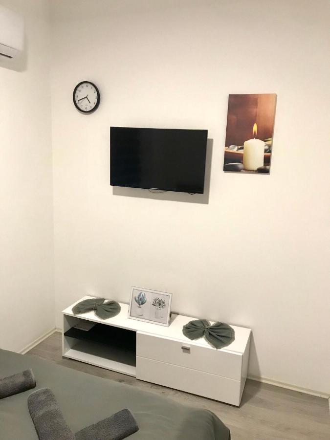 Zen Apartmani Zrenjanin Exteriör bild