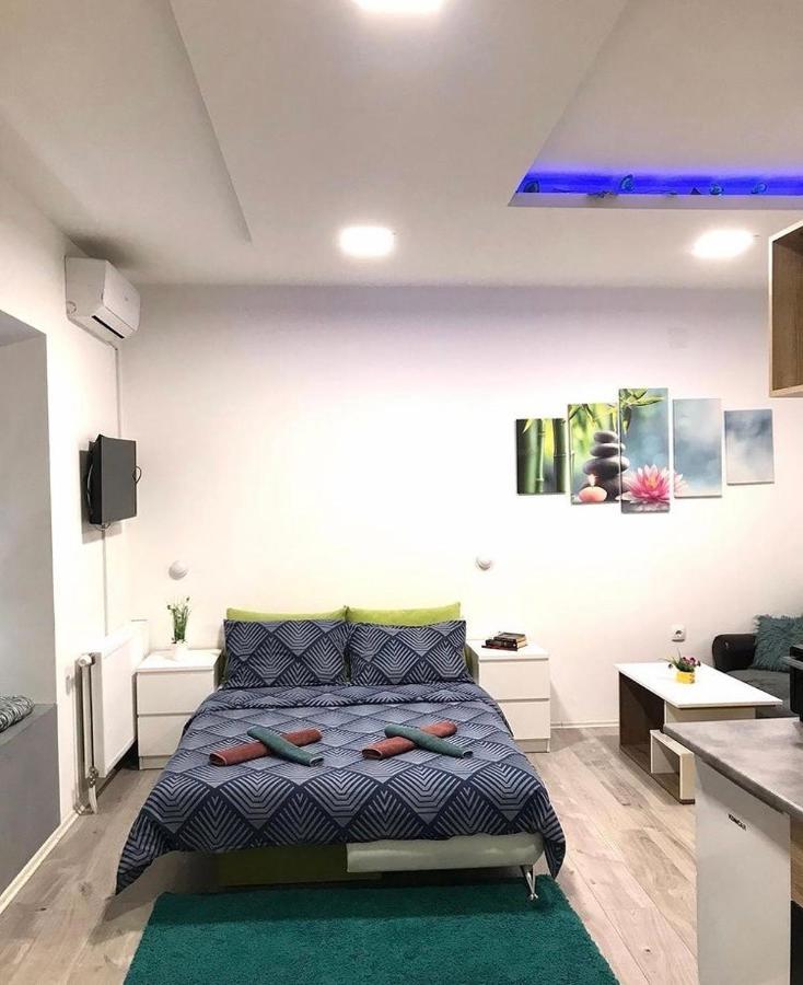 Zen Apartmani Zrenjanin Exteriör bild