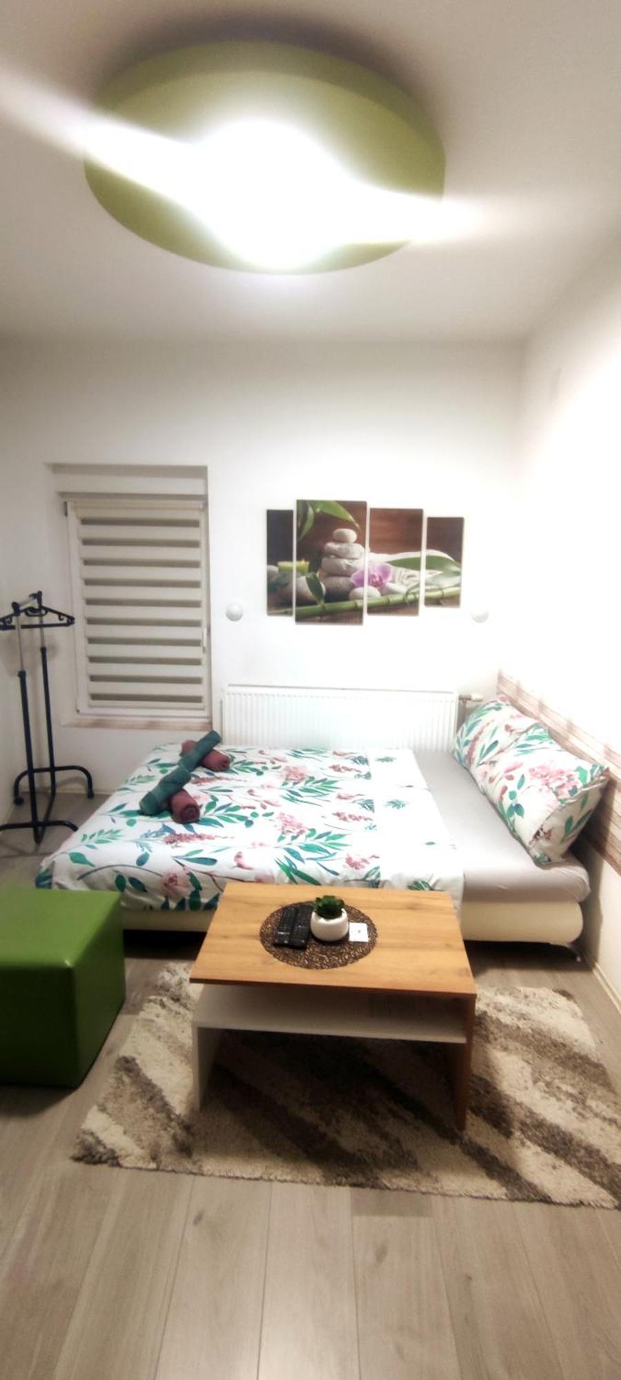 Zen Apartmani Zrenjanin Exteriör bild