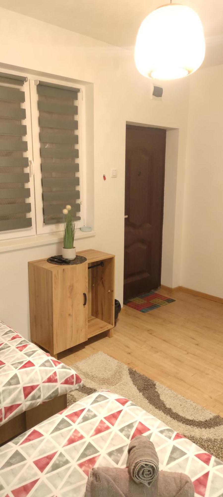 Zen Apartmani Zrenjanin Rum bild