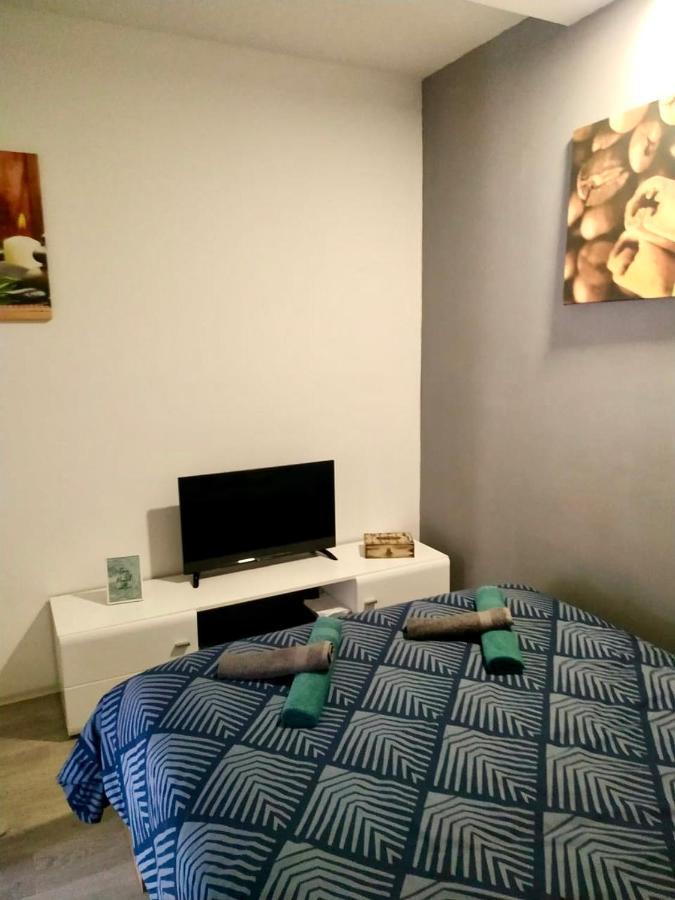 Zen Apartmani Zrenjanin Exteriör bild